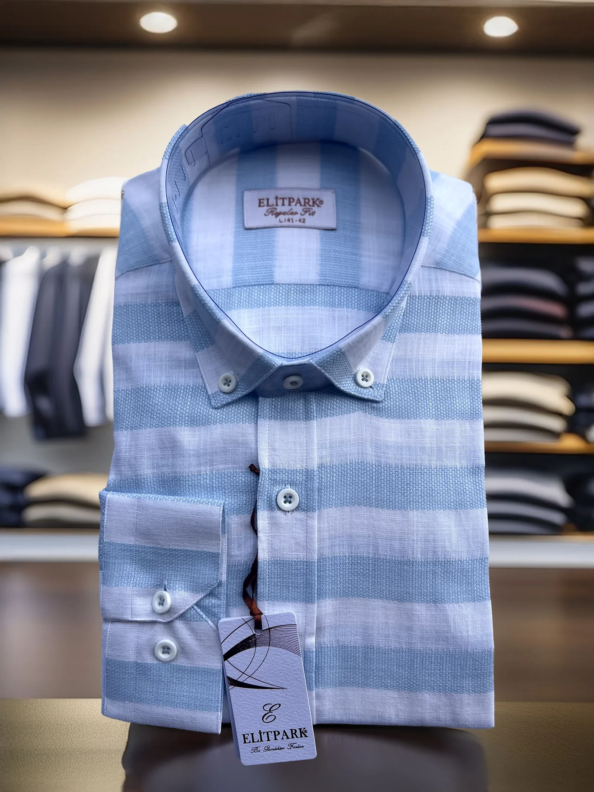 Erkek Açık Mavi-Beyaz Çizgili Düğmeli Yaka %100 Pamuk Uzun Kollu Gömlek